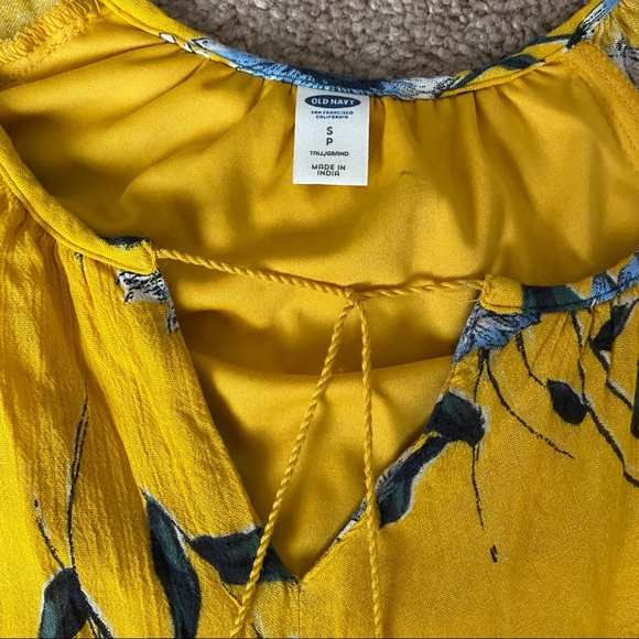 Old Navy Dress ☀️ - Picture 2 of 2